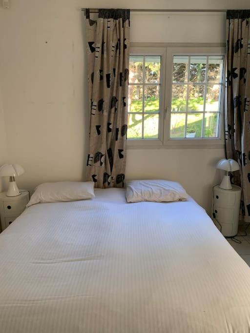 Casabina Appartement Entre Disney Et Paris Chelles  Room photo